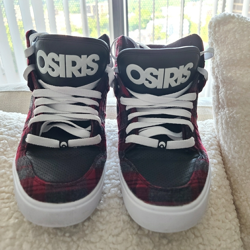 Men's shoes